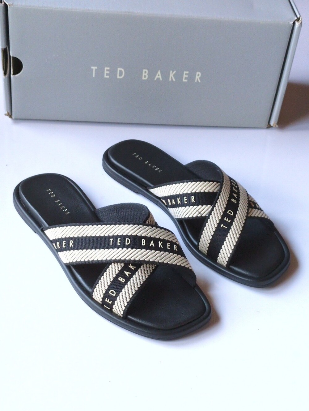 NIB Ted Baker Criss-Cross Spellout Slip On Flats  Sandals Womens Sz 7